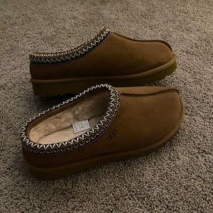 Tasman Ugg size 8
